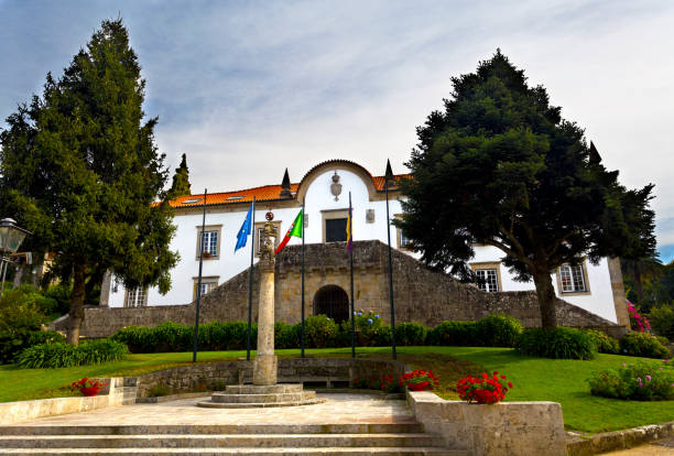 istock Ponte de Lima – Pillory and City Council 673279296