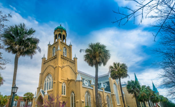 istock Mickve Israel Synagogue, Savannah, GA, USA 673323440