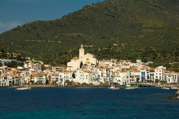 istock Cadaques village by the mediterranean sea 673378802