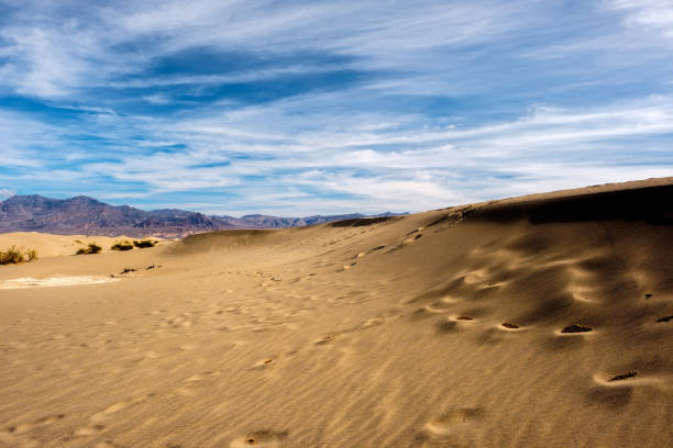 istock Death Valley National Park, Mesquite dunes 673467680