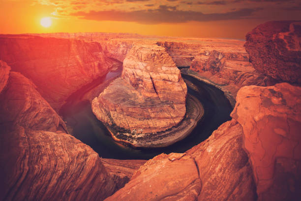 istock Horseshoe Bend near Grand Canyon 673510560
