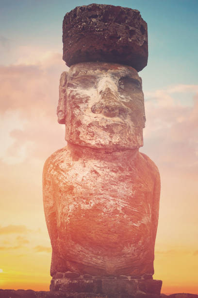 istock Moais at Ahu Tongariki 673510744