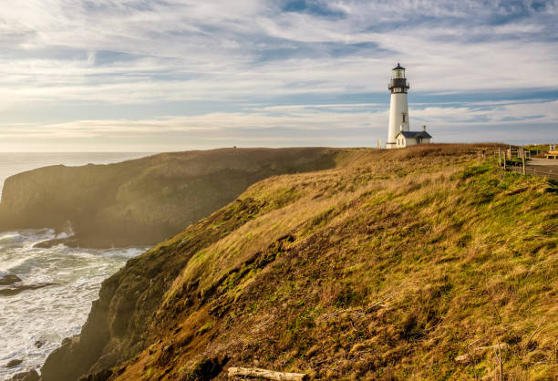 istock Yaquina Head Lighthouse at Pacific coast, built in 1873 673517886