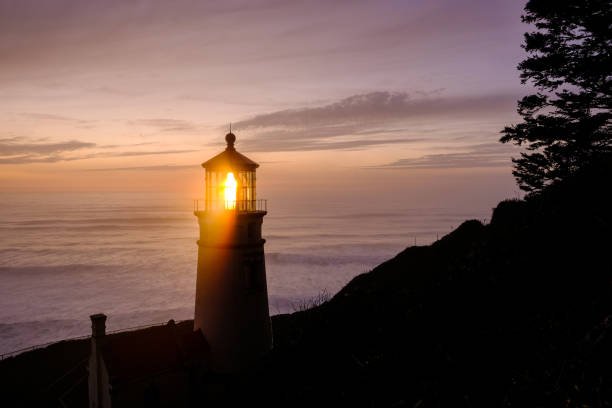 istock Heceta Head Lighthouse at sunset, built in 1892 673517966