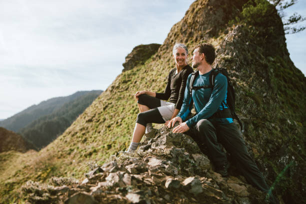 istock Fit Mature Couple on Mountain Hike 673618274