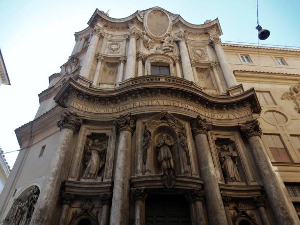 roma - chiesa di san carlo alle quattro fontane - latin motto - fotografias e filmes do acervo