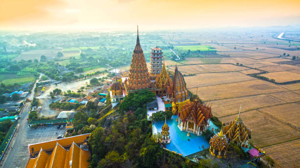 istock Tiger cave temple in Kanchanaburi 673691058
