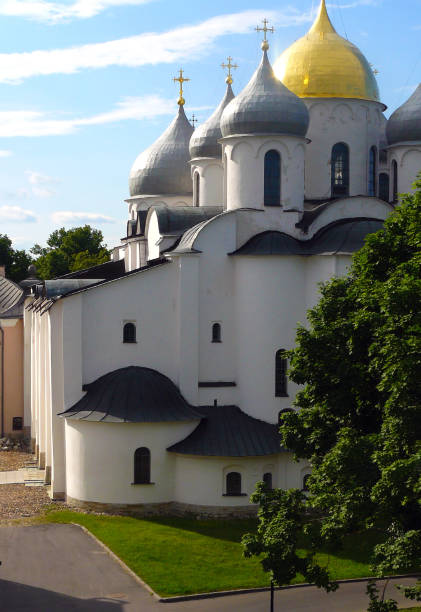 istock Sophia Cathedral in the great Novgorod 673732690