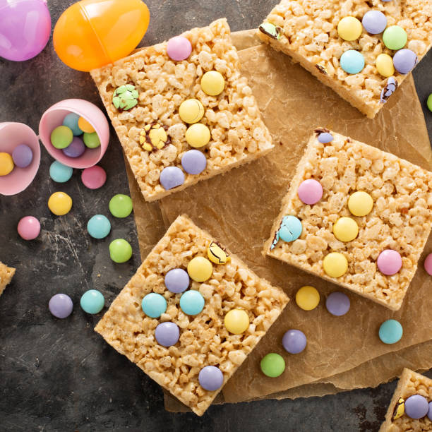 istock Rice krispies treats with candy 673747840
