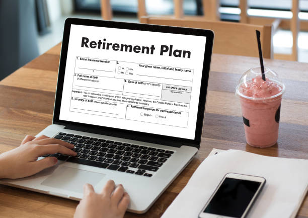istock Retirement Plan time to money saving for retirement concept 673801670