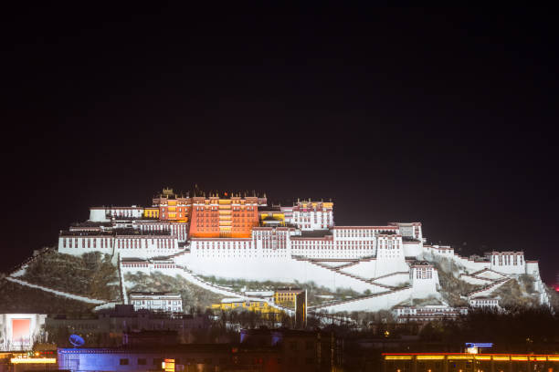 istock the potala palace closeup at night 673854284