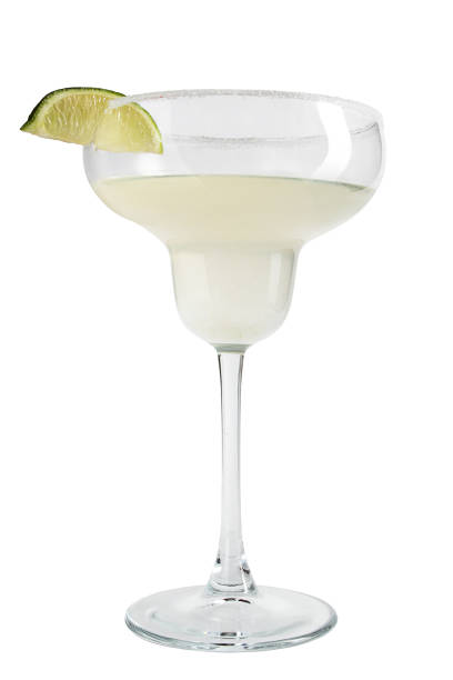 istock Cocktail Margarita on a white background 673875388
