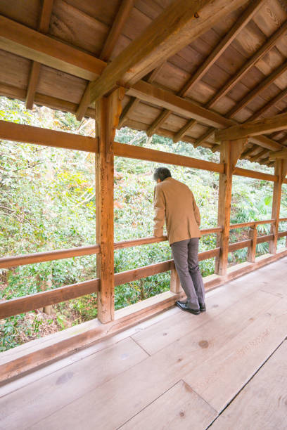 istock Man at Tofuku-ji Temple 673925622