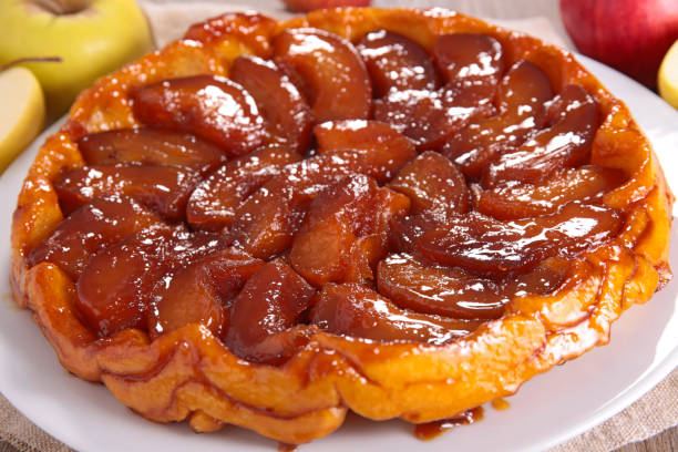 istock apple pie,tarte tatin 673946676