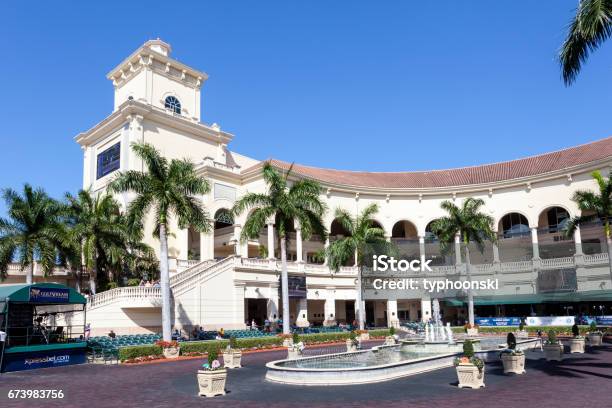 Gulfstream Casino In Hallandale Beach Florida Stock Photo - Download Image Now - Hallandale Beach, Florida - US State, Amphitheater