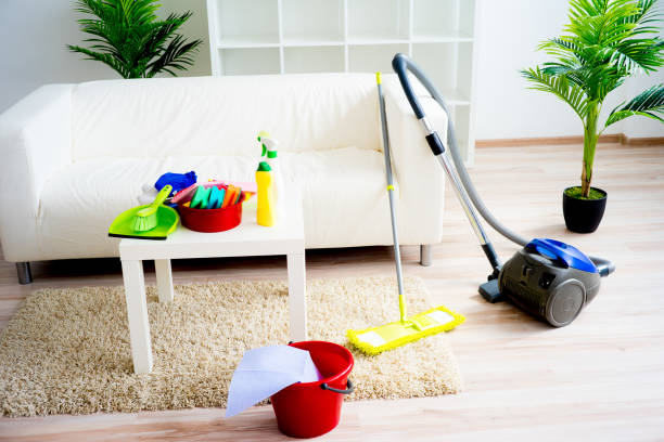 istock House cleaning products 674061542