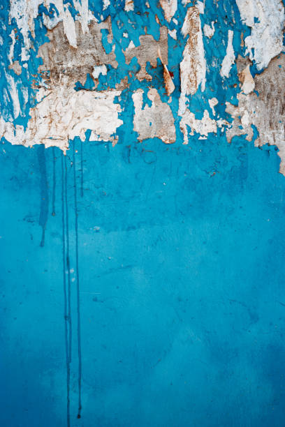 Parede da cidade antiga pintada em espaço de cópia de cor azul - foto de acervo