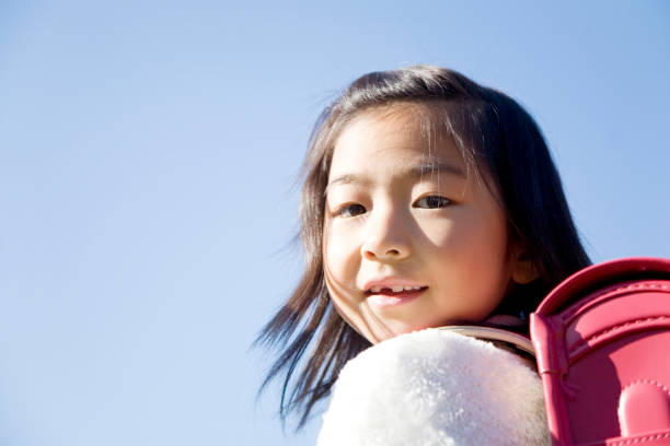 istock Turn on girl 674122300