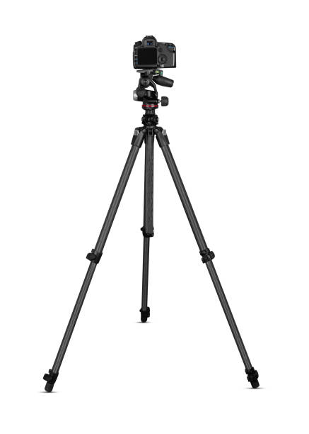 camera on tripod - tripod imagens e fotografias de stock