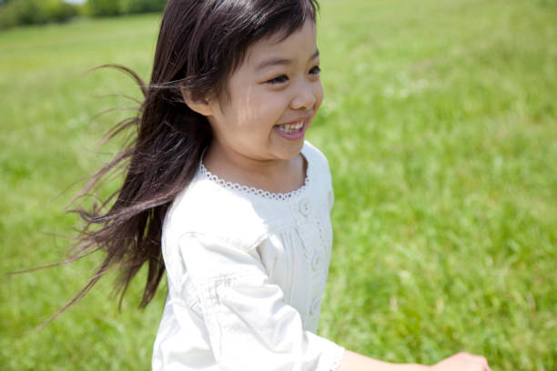 istock Sweet smile girl 674159620