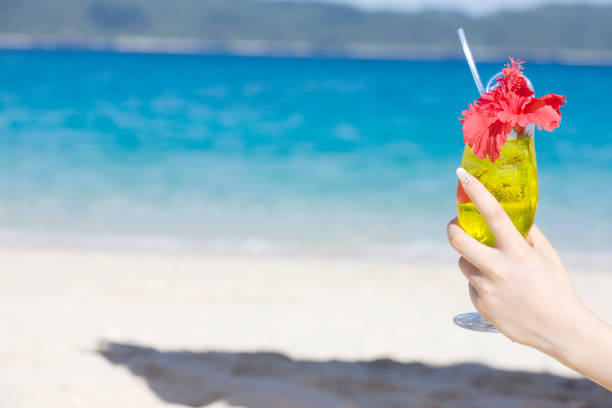 istock Local woman with tropical juice 674245880