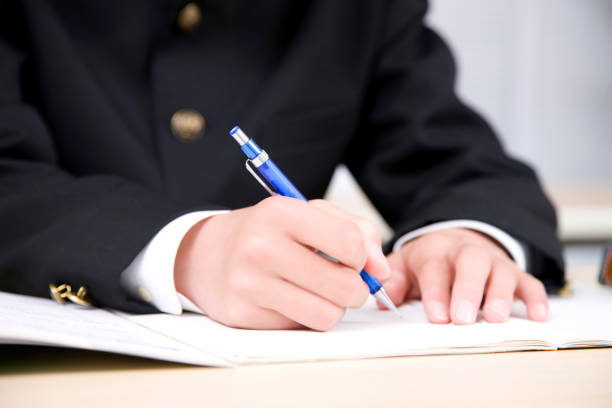 istock Male junior high school students to study at the Institute have 674281078