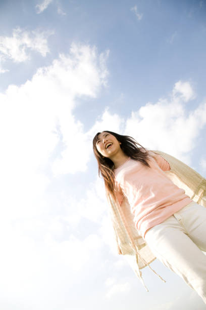 istock Spreading the jacket women 674284844