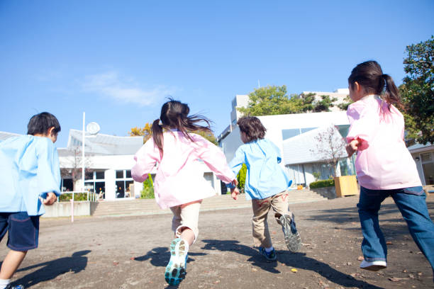 Kindergarten yard to rear