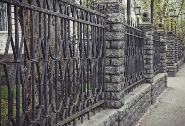 istock Old vintage metal fence 674292828