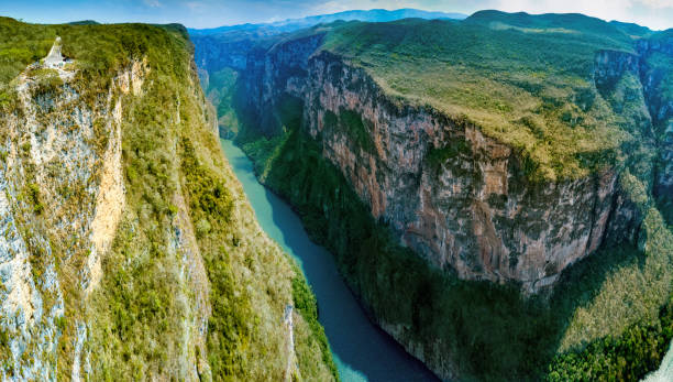 Sumidero Canyon in Chiapas Mexico Panoramic Aerial view of Sumidero Canyon in Chiapas, Mexico. mexico chiapas cañón del sumidero stock pictures, royalty-free photos & images