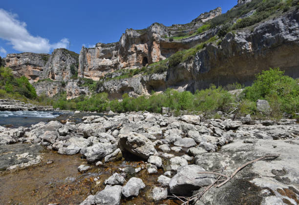 istock Famous Spanish canyon Foz de Lumbier 674318660