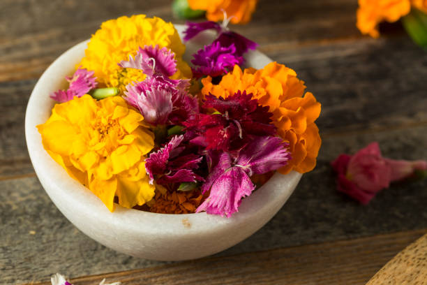 Raw Organic Edible Flowers Ready to Eat