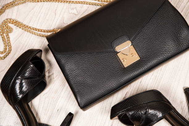 istock Black Leather Woman Bag And Shoes 674370442