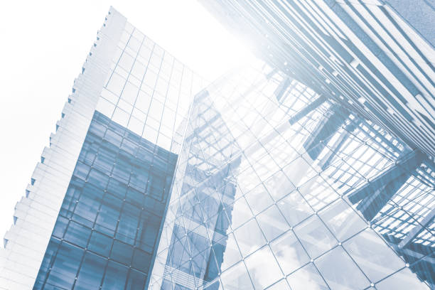 istock Modern glass wall of office building 674391394