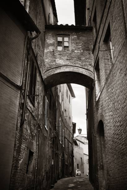 istock Siena street archway 674408026