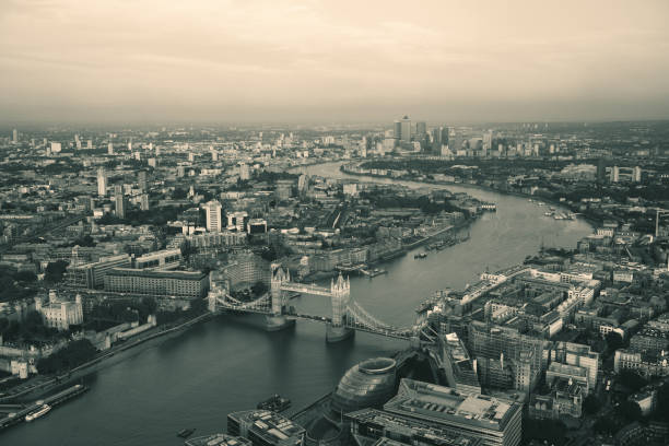 istock London aerial 674423668