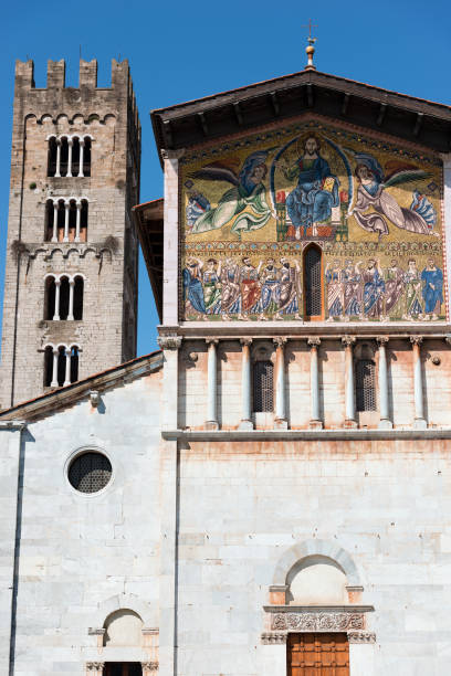 istock Basilica of San Frediano - Lucca Italy 674467120
