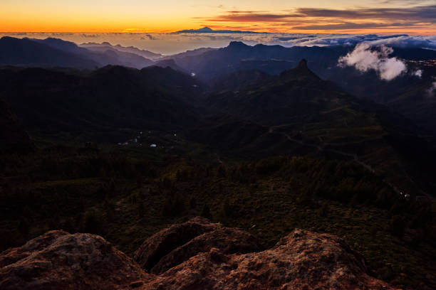 istock view of Roque Nublo and Teide volcano 674473146