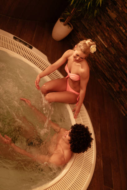 istock Couple Relaxing In The Spa 674585024