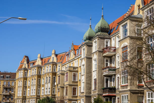 istock Old downtown tenement buildings 674589184