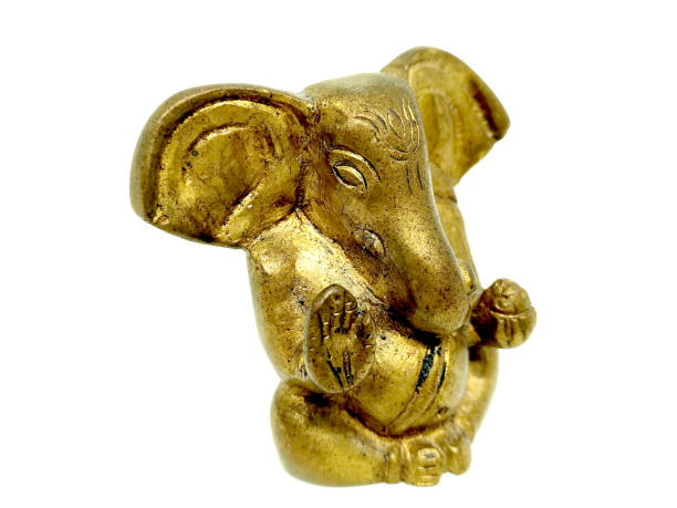 istock Ganesha statue isolated on white background with clipping path 674603158