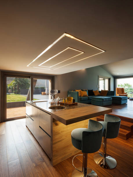 istock Interior of a luxury modern villa, kitchen 674640902