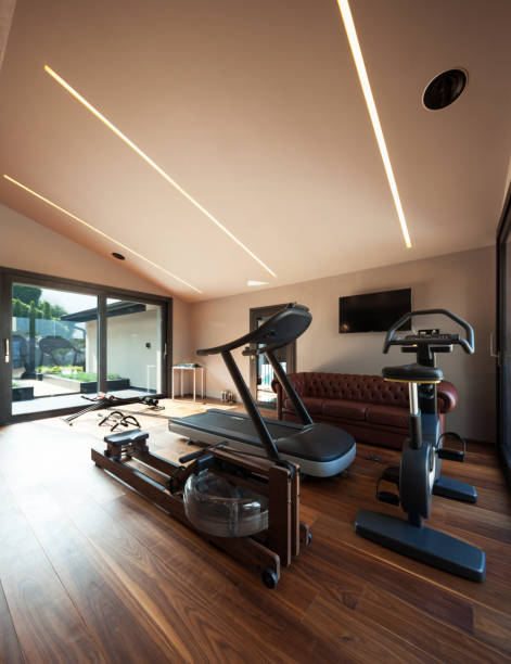 istock Gym room with gym tool with parquet 674643776