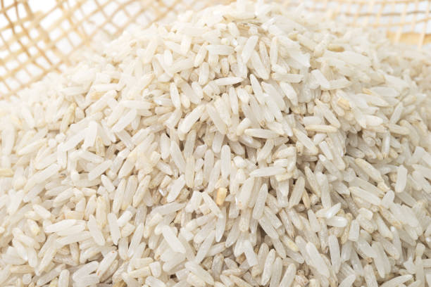 istock Grains of Thai rice 674687288
