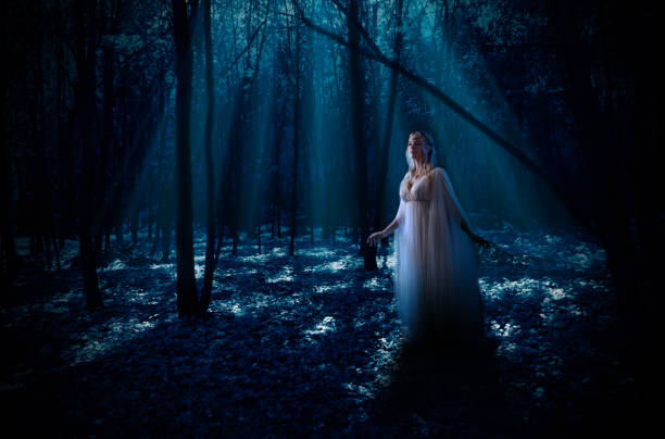 istock Elven girl in the forest 674694780