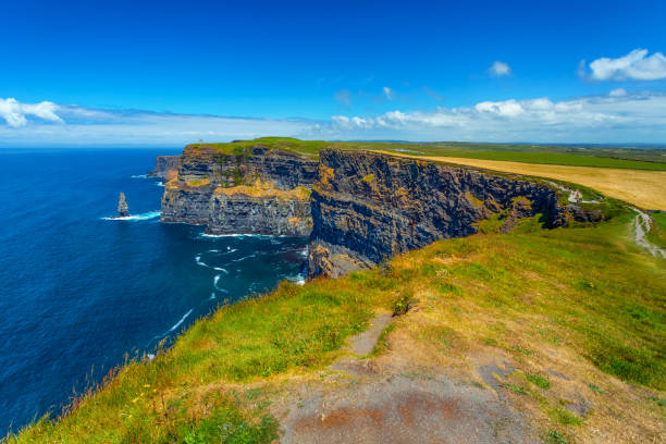 istock Cliffs of Moher in Ireland 674906440