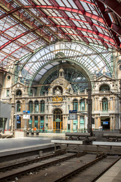 istock Railway station in Antwerpen, Belgium 674909582