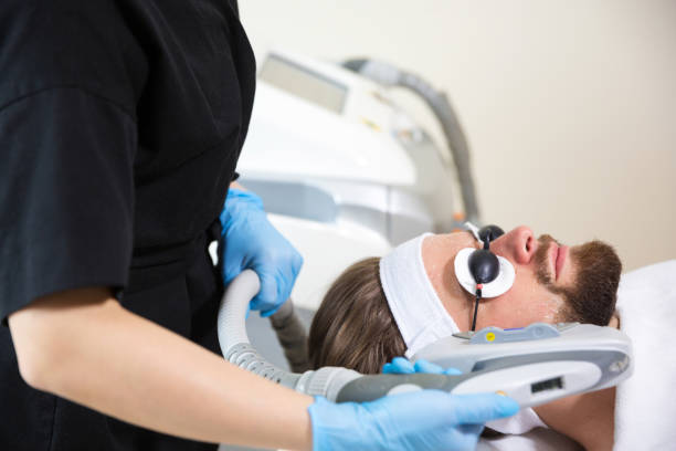 istock Men's anti-aging laser therapy 674966000