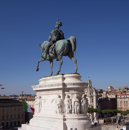 sightseeing of rome-sightseeing of rome-vittoriano-Statue of Vittorio Emanuele II