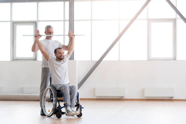 istock Involved physical therapist providing a healthcare class for his patient 675063324